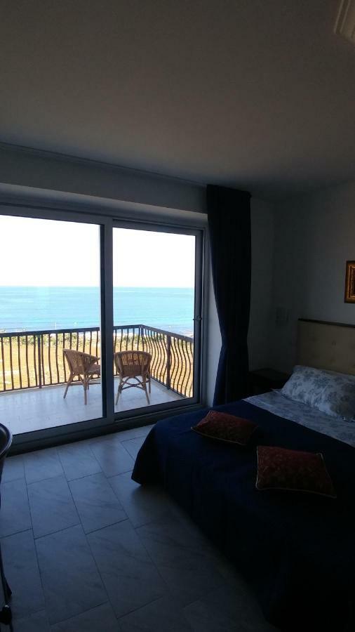 B&B Aquila Reale Portopalo Di Capo Passero Eksteriør bilde